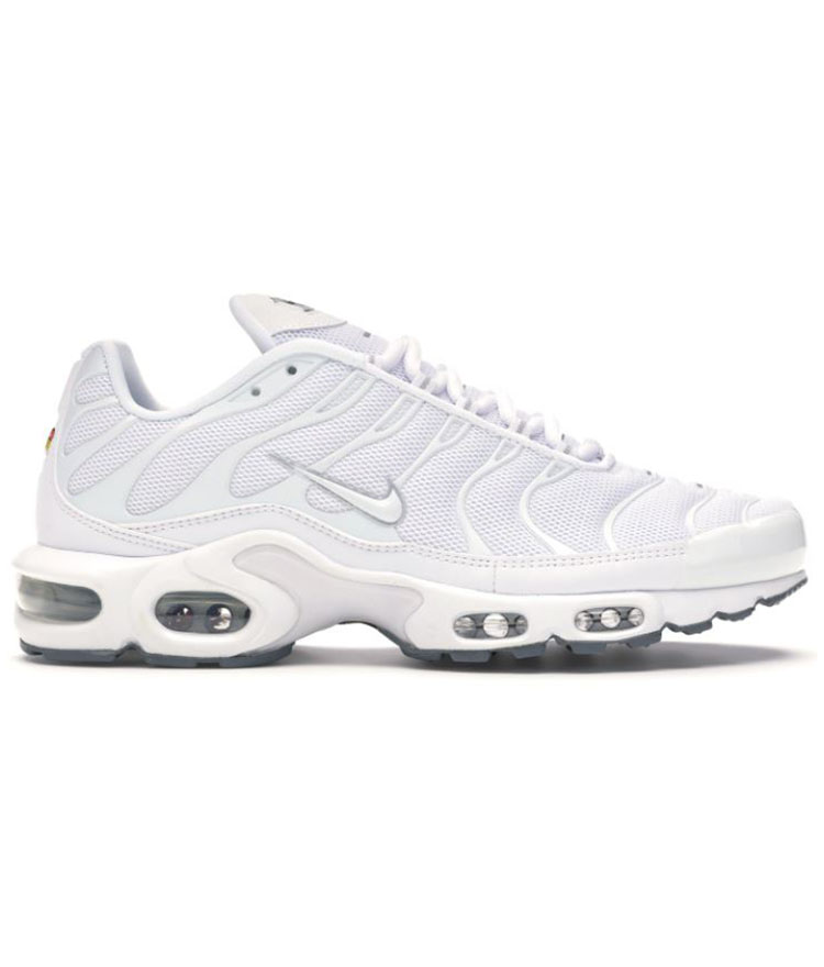 womens air max plus all white