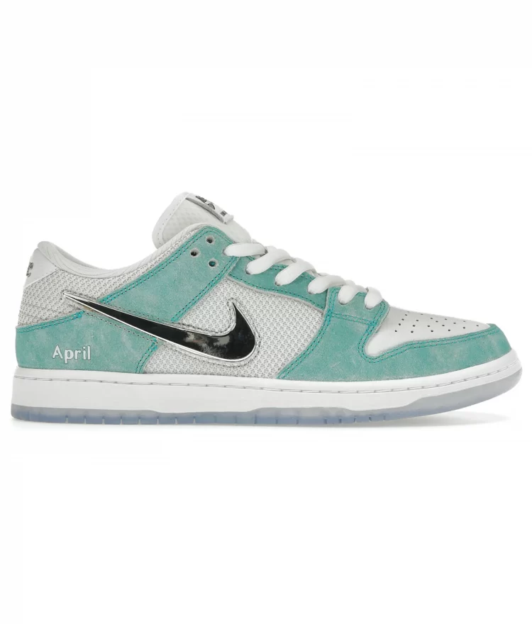 Nike SB Dunk Low April