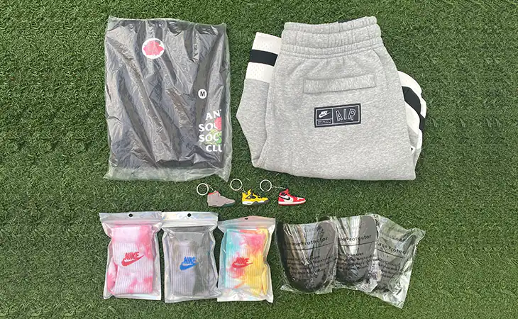 streetwear and more small